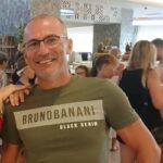 Виктор Иванов